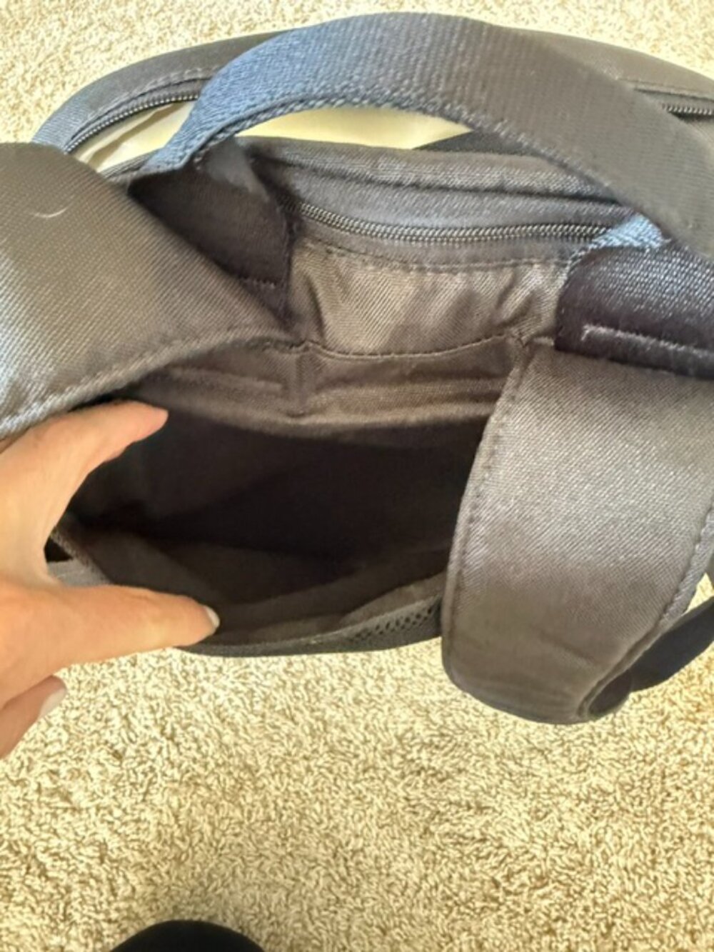 Canvelle Backpack - Picture 7 of 7